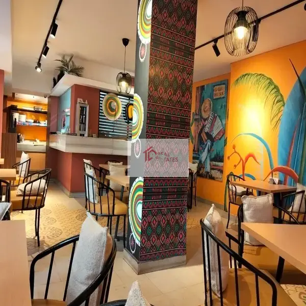 Shop for rent in a prime location in the heart of Degla Maadi, ideal for major brands and cafes.