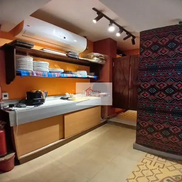 Shop for rent in a prime location in the heart of Degla Maadi, ideal for major brands and cafes.