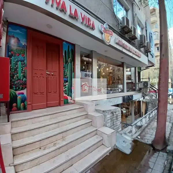 Shop for rent in a prime location in the heart of Degla Maadi, ideal for major brands and cafes.