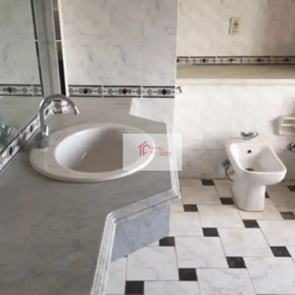 Katameya Heights Compound Prime Location'da özel bahçeli müstakil kiralık villa