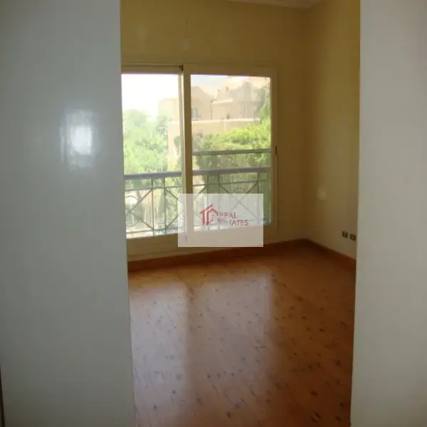 Katameya Heights Golf Course Resorte villa rent 6 bedrooms swimming Pool egypt Katameya Heights Golf Course Resorte villa rent 6 bedrooms swimming Pool egypt