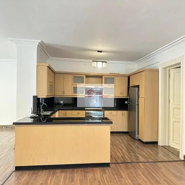 Villa for rent with kitchen in Katameya Heights