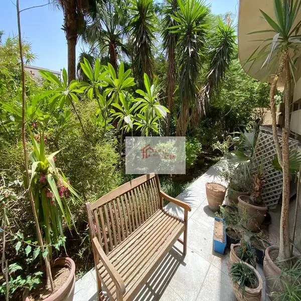 Incredibile duplex al piano terra con piscina privata in affitto a Sarayat Maadi - Cairo-Egitto
