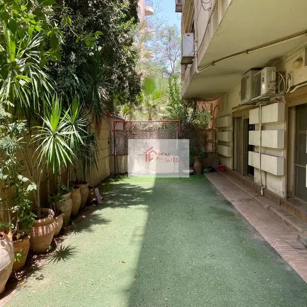 Incredibile duplex al piano terra con piscina privata in affitto a Sarayat Maadi - Cairo-Egitto