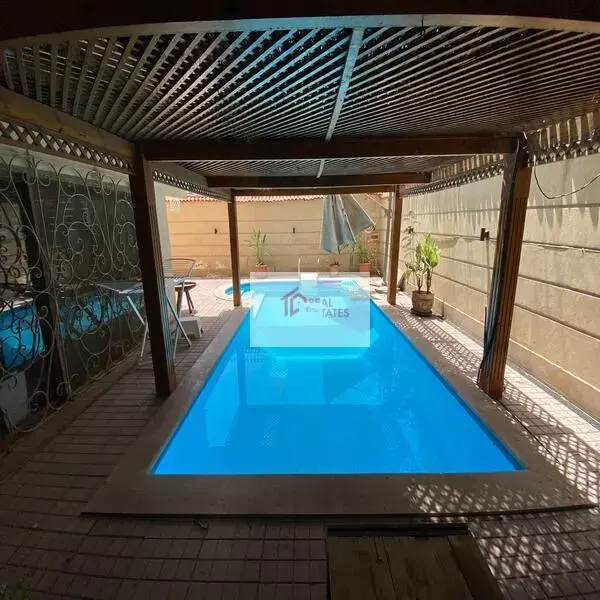 Incredibile duplex al piano terra con piscina privata in affitto a Sarayat Maadi - Cairo-Egitto