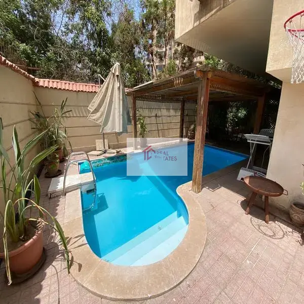Incredibile duplex al piano terra con piscina privata in affitto a Sarayat Maadi - Cairo-Egitto