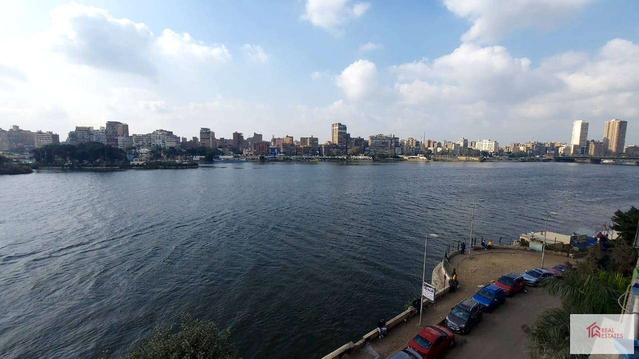 Appartement duplex à vendre sur le Nil View Manyal Le Caire Egypte